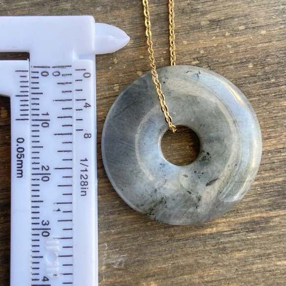 Chunky Labradorite donut silver 925 pendant necklace - Picture 3 of 8